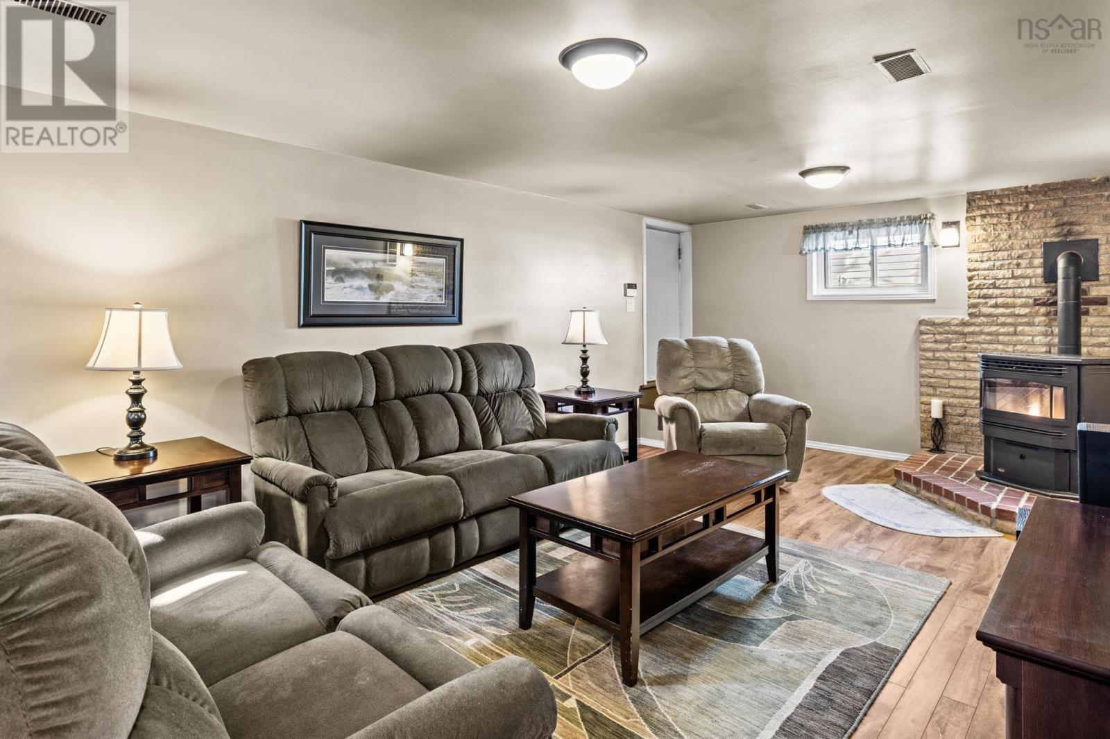 25 Gourok Avenue, Dartmouth, Nova Scotia  B2X 2B1 - Photo 18 - 202406091