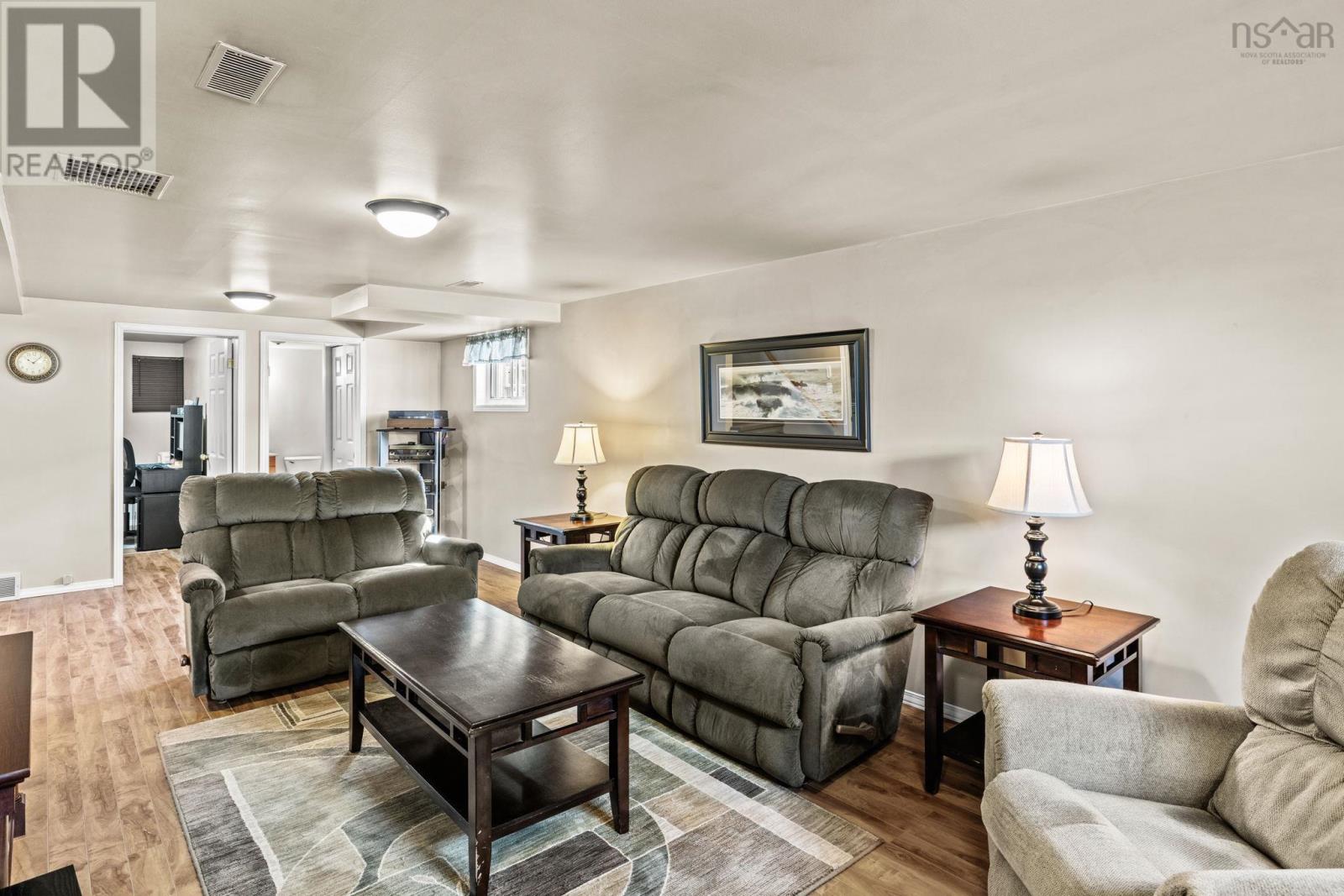 25 Gourok Avenue, Dartmouth, Nova Scotia  B2X 2B1 - Photo 19 - 202406091