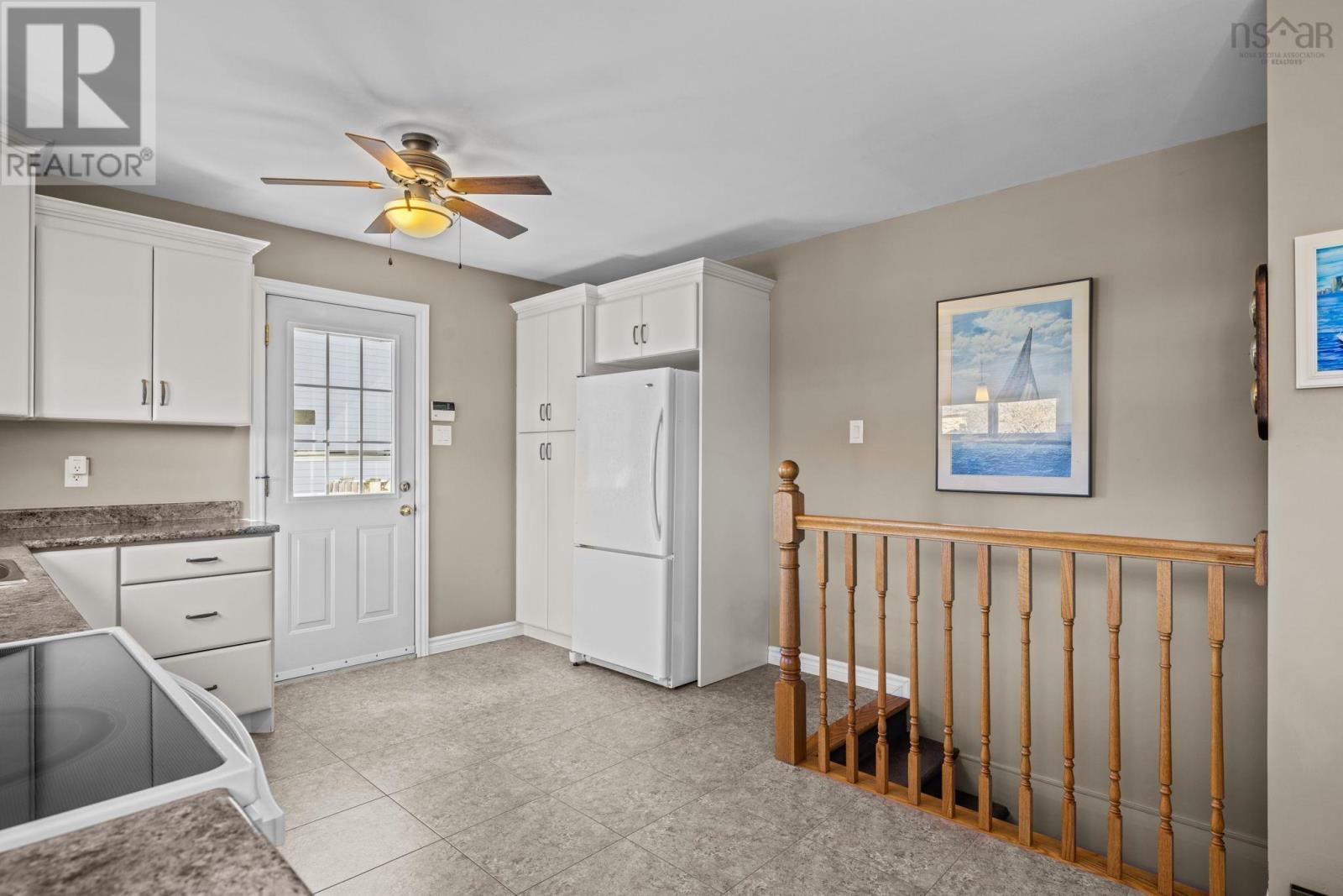 25 Gourok Avenue, Dartmouth, Nova Scotia  B2X 2B1 - Photo 7 - 202406091