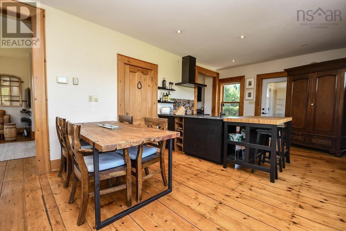 6411 Highway 215, Noel Shore, Nova Scotia  B0N 1T0 - Photo 16 - 202406092