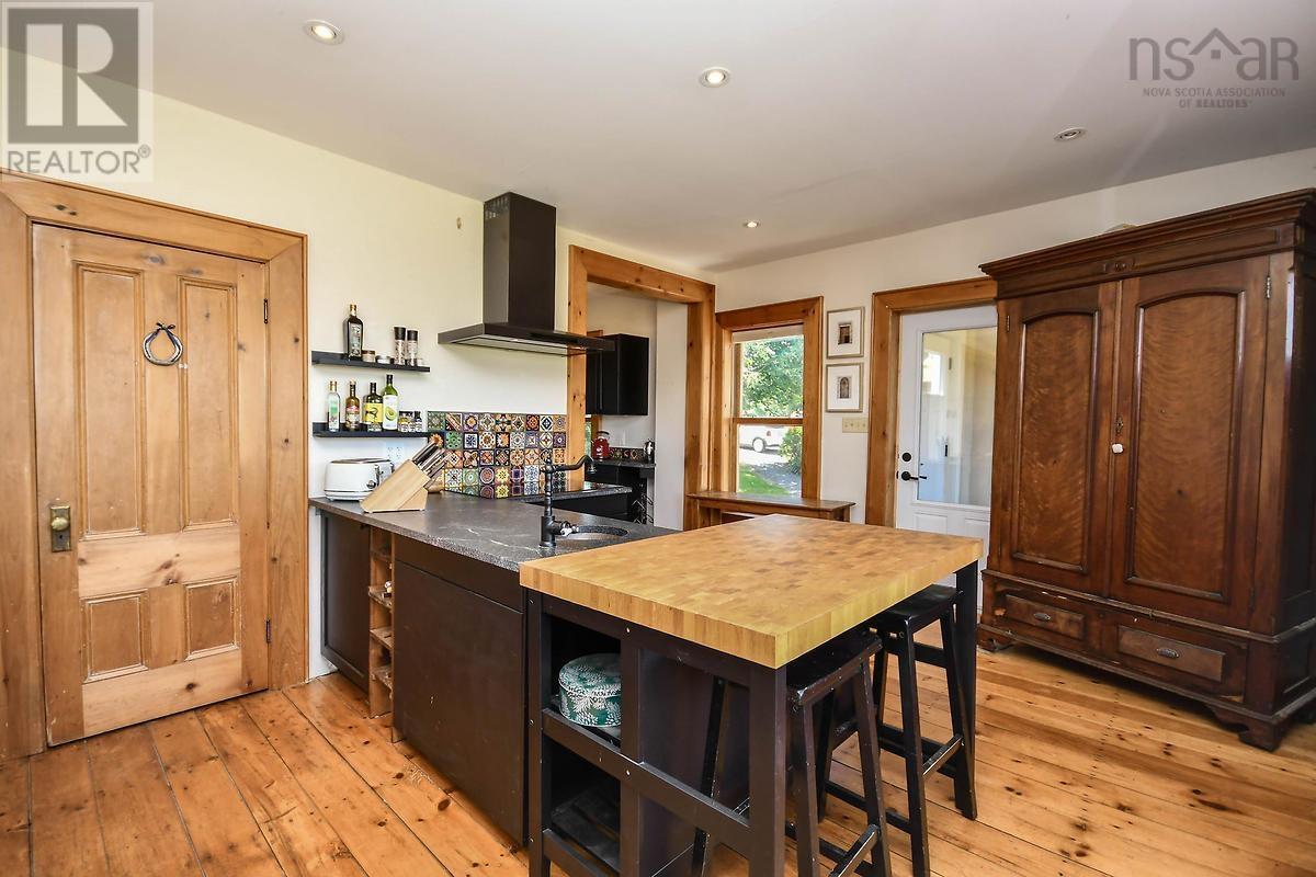 6411 Highway 215, Noel Shore, Nova Scotia  B0N 1T0 - Photo 17 - 202406092