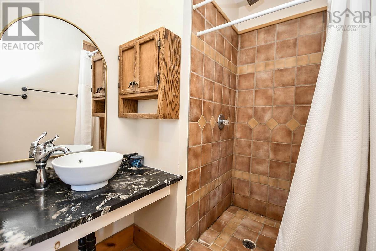 6411 Highway 215, Noel Shore, Nova Scotia  B0N 1T0 - Photo 29 - 202406092