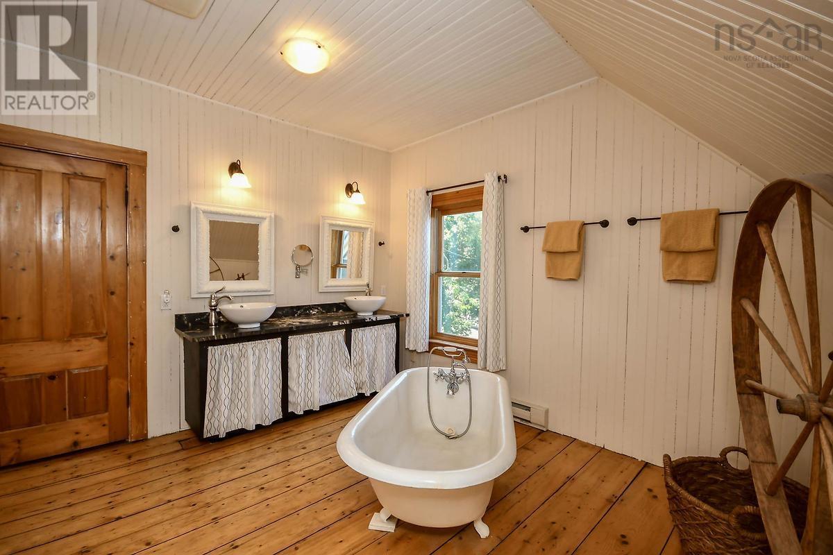 6411 Highway 215, Noel Shore, Nova Scotia  B0N 1T0 - Photo 31 - 202406092