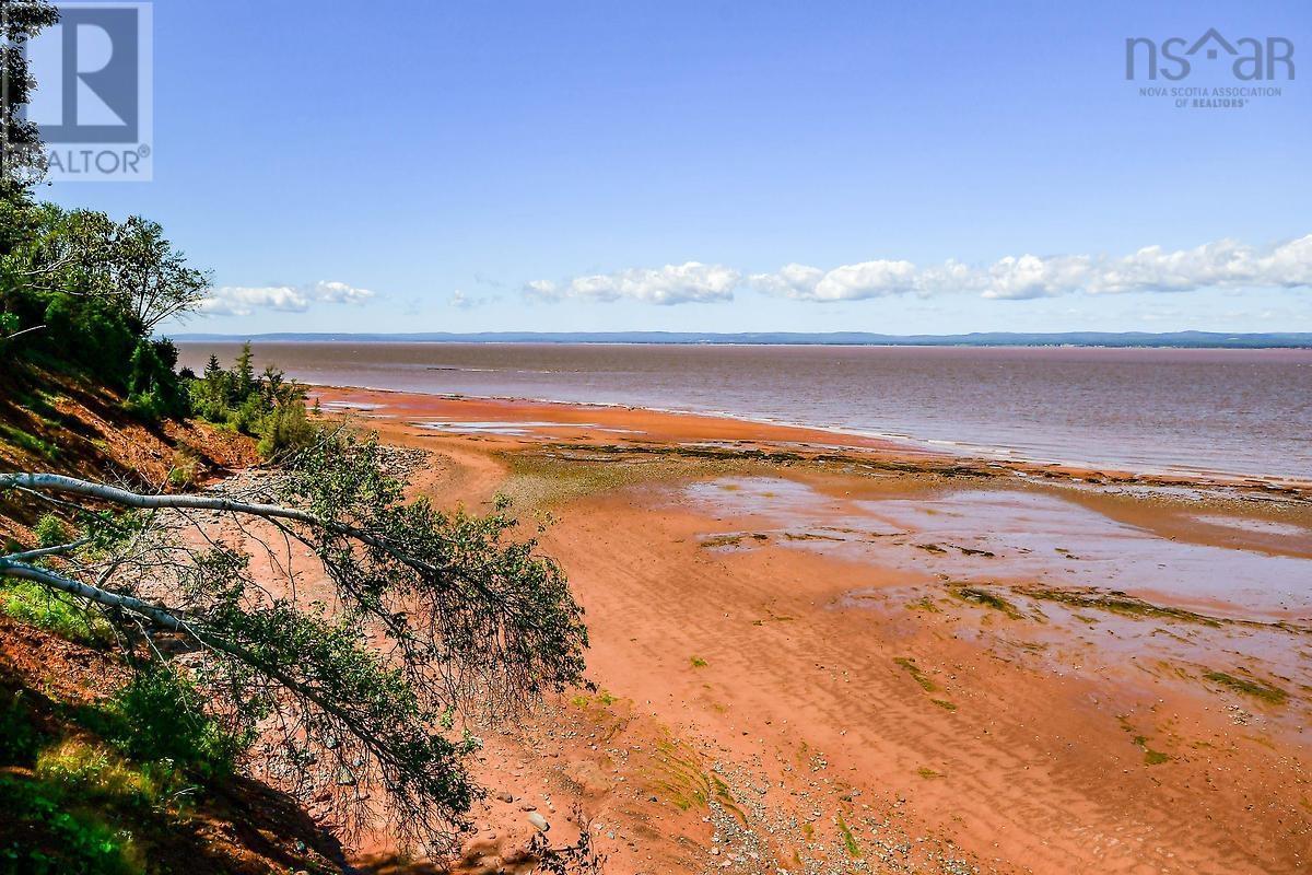 6411 Highway 215, Noel Shore, Nova Scotia  B0N 1T0 - Photo 48 - 202406092