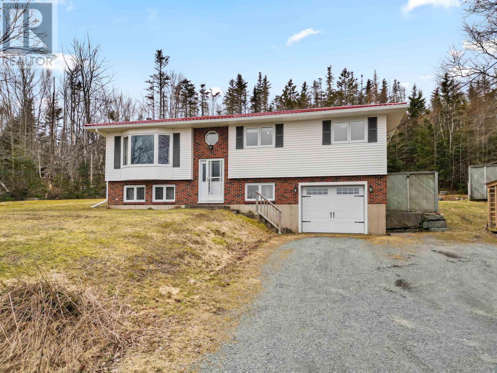1081 Mineville Road, Dartmouth, Nova Scotia  B2Z 1K8 - Photo 2 - 202406096