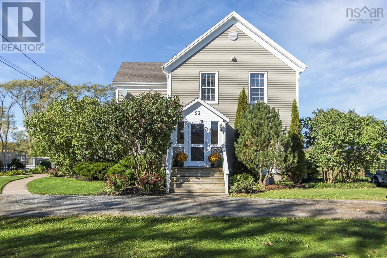 53 King Street, Hortonville, Nova Scotia  B4P 2R3 - Photo 2 - 202406097