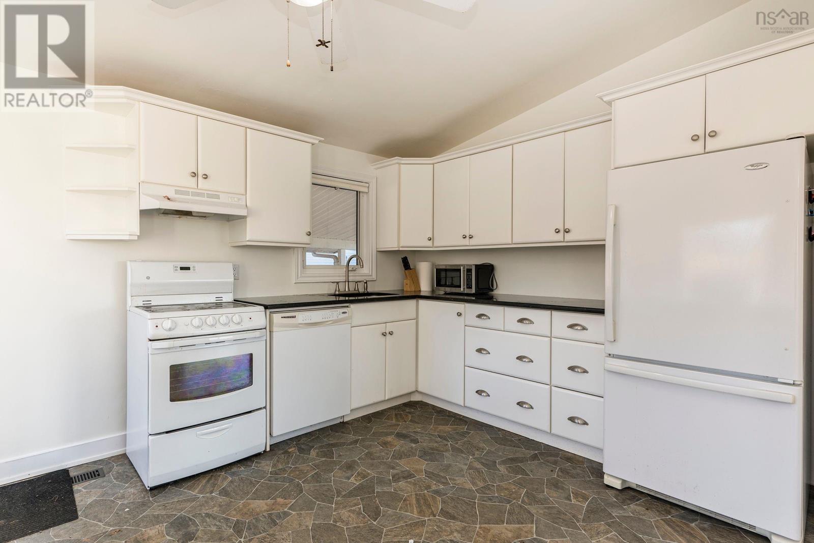 44 Major Street, Dartmouth, Nova Scotia  B2X 1A6 - Photo 4 - 202406100