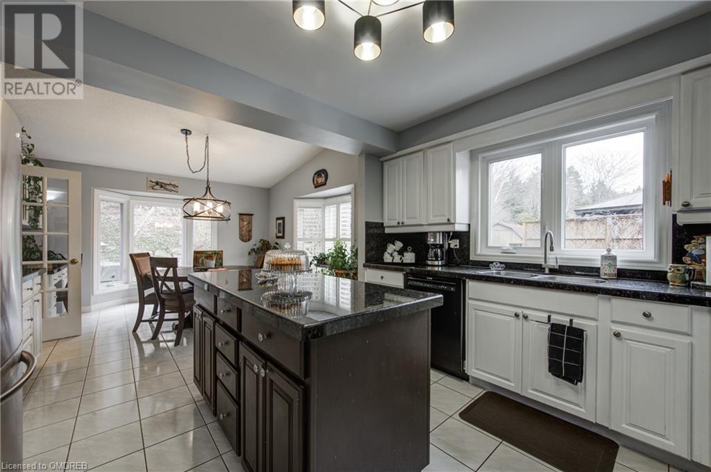 19 Renata Court, Dundas, Ontario  L9H 6X1 - Photo 32 - 40566211