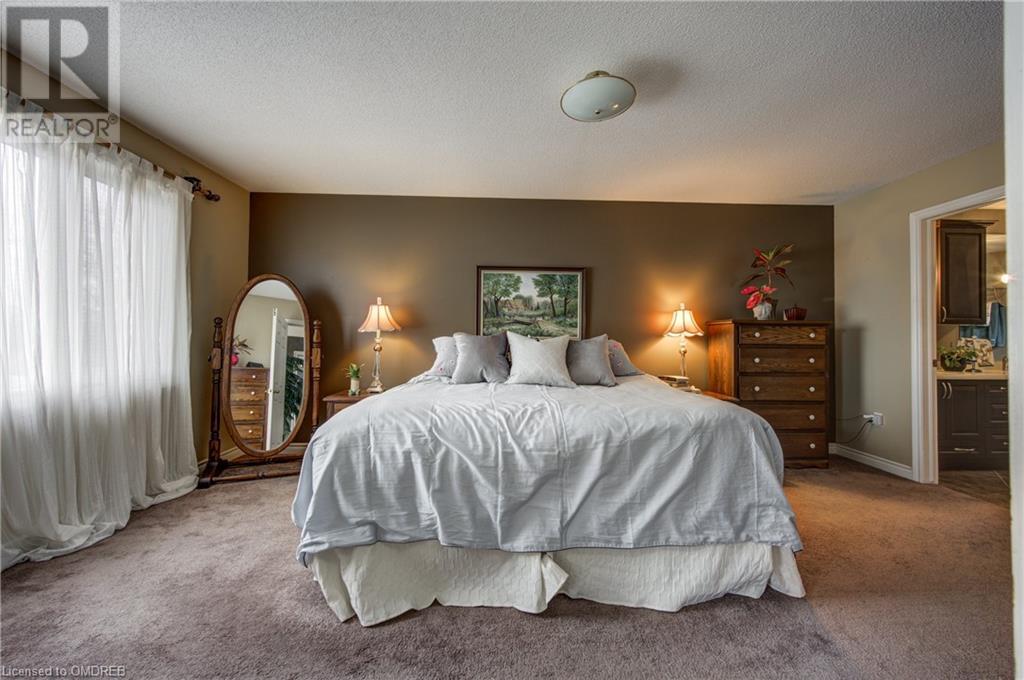 19 Renata Court, Dundas, Ontario  L9H 6X1 - Photo 34 - 40566211
