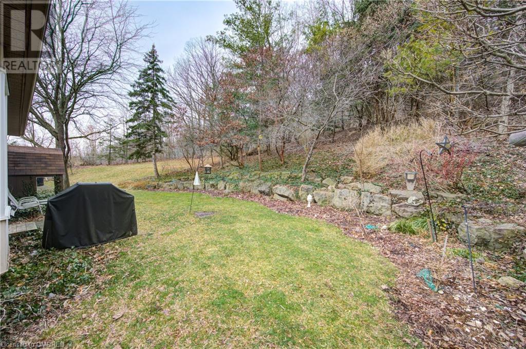 19 Renata Court, Dundas, Ontario  L9H 6X1 - Photo 47 - 40566211