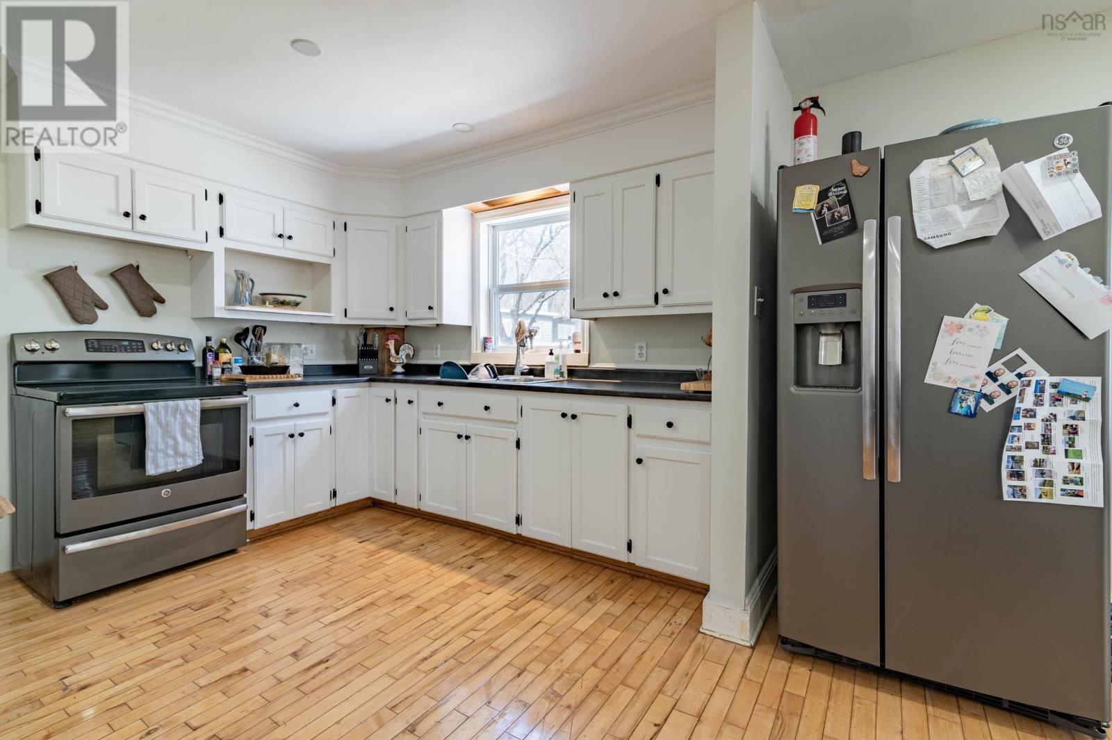 2 Southview Avenue, Kentville, Nova Scotia  B4N 1J7 - Photo 4 - 202406113