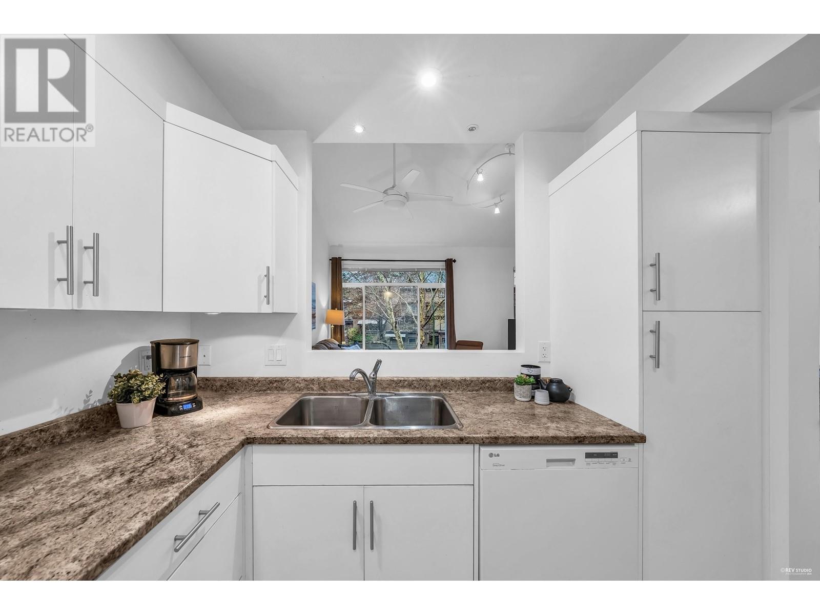 438 3364 Marquette Crescent, Vancouver, British Columbia  V5S 4K4 - Photo 11 - R2866299