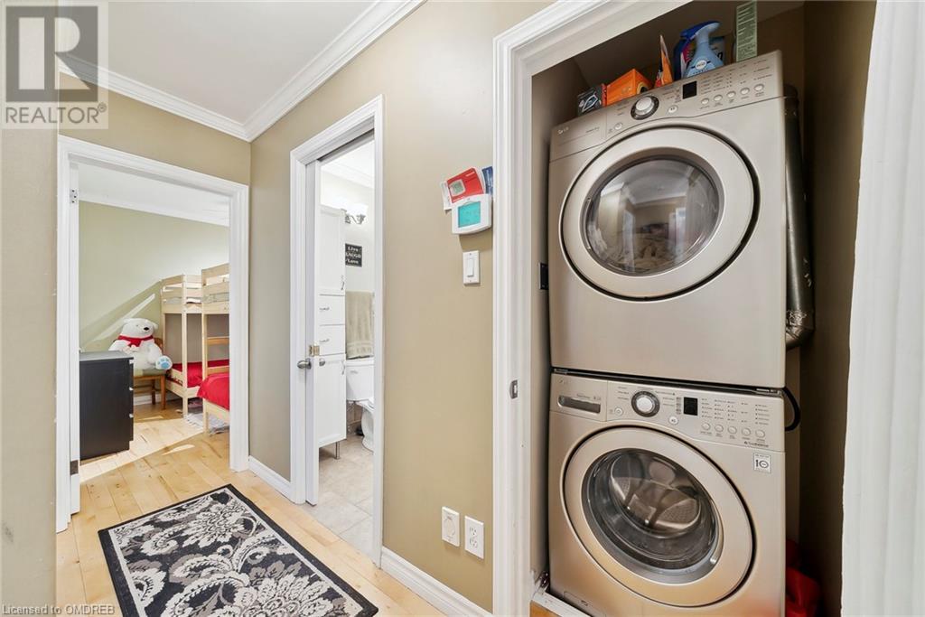 469 Seaton Drive, Oakville, Ontario  L6L 3Y3 - Photo 17 - 40563120