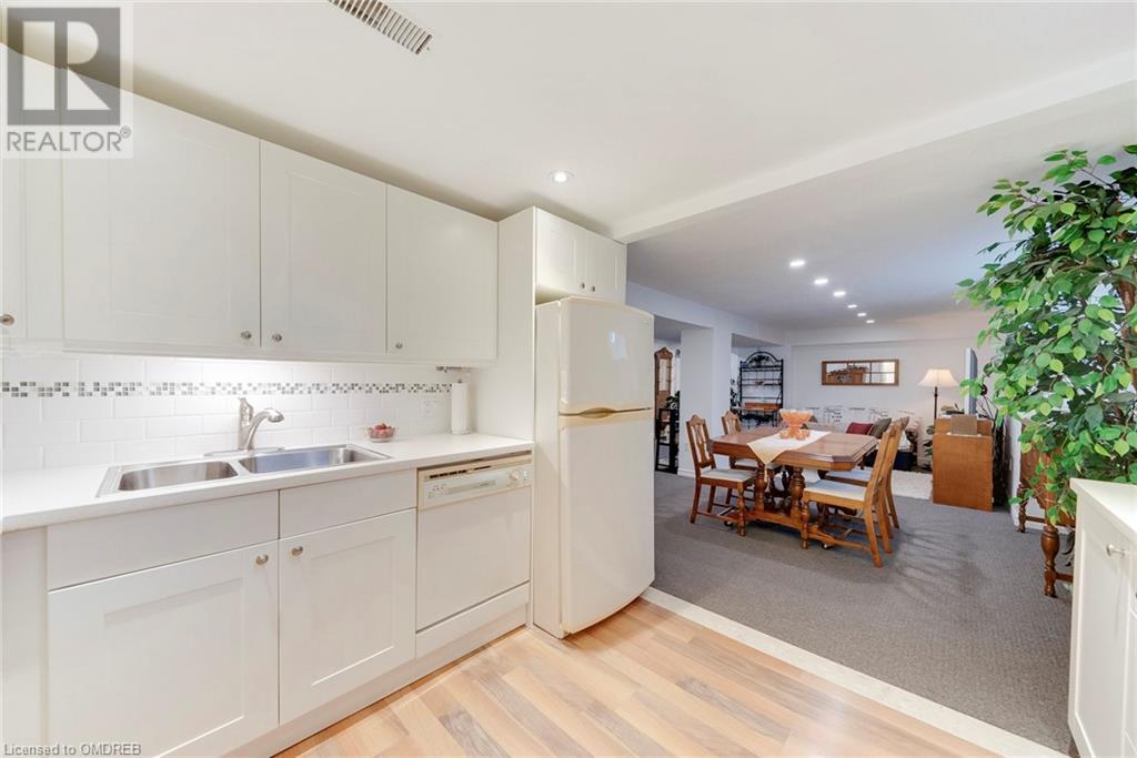 469 Seaton Drive, Oakville, Ontario  L6L 3Y3 - Photo 27 - 40563120