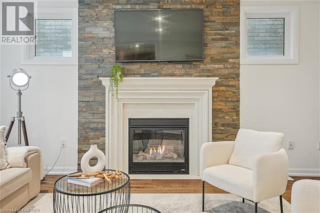 298 Sixteen Mile Drive, Oakville, Ontario  L6M 0V8 - Photo 5 - 40546270