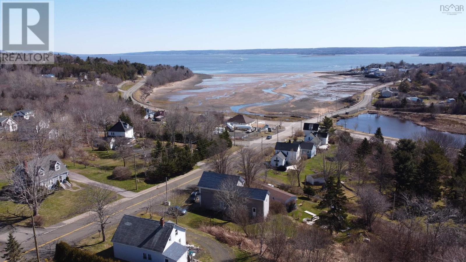 35 Culloden Road, Digby, Nova Scotia  B0V 1A0 - Photo 3 - 202406138