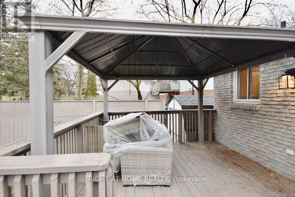 72 Jane Cres, Barrie, Ontario  L4N 3T8 - Photo 34 - S8201596
