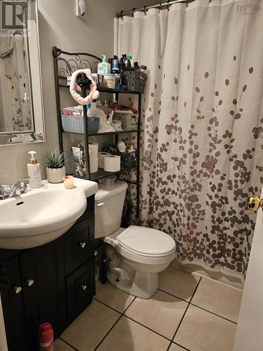 543 Arklow Drive, Cole Harbour, Nova Scotia  B2Z 4Z5 - Photo 12 - 202406117