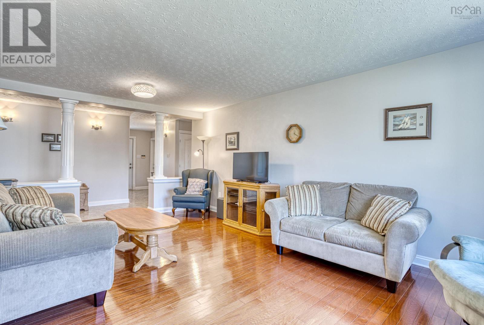 452 Astral Drive, Cole Harbour, Nova Scotia  B2V 2V2 - Photo 7 - 202406146