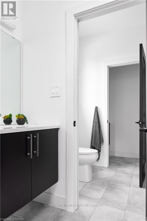 209 Merritt Crt, North Middlesex, Ontario  N0M 2K0 - Photo 21 - X8201712