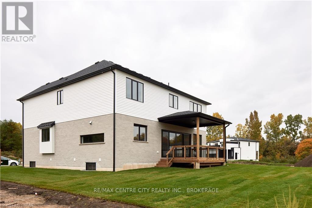 209 Merritt Crt, North Middlesex, Ontario  N0M 2K0 - Photo 24 - X8201712