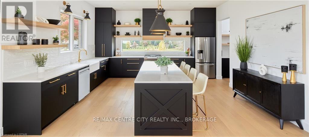 209 Merritt Crt, North Middlesex, Ontario  N0M 2K0 - Photo 8 - X8201712