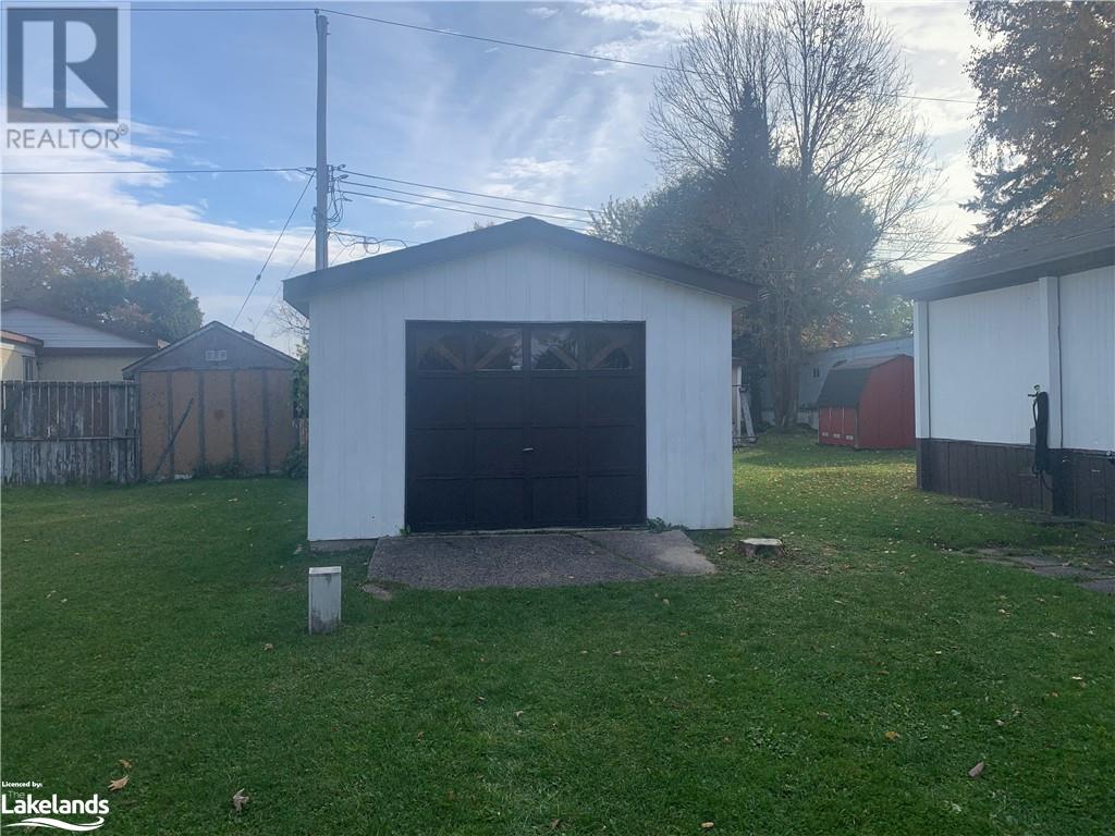 3 Northland Road, Midland, Ontario  L4R 0B9 - Photo 5 - 40566323