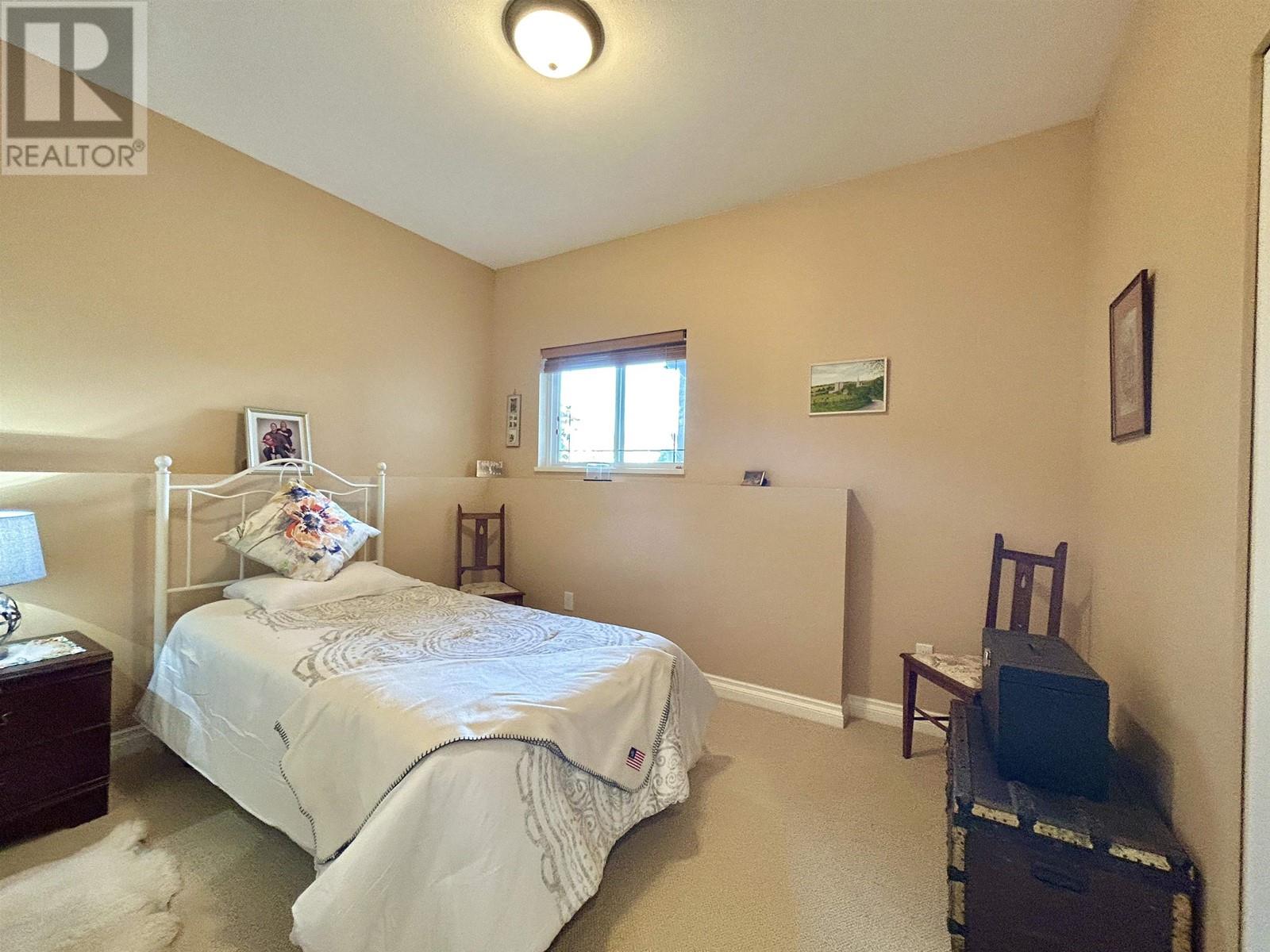 6157 Highmoor Place, Sechelt, British Columbia  V7Z 0L1 - Photo 13 - R2866313