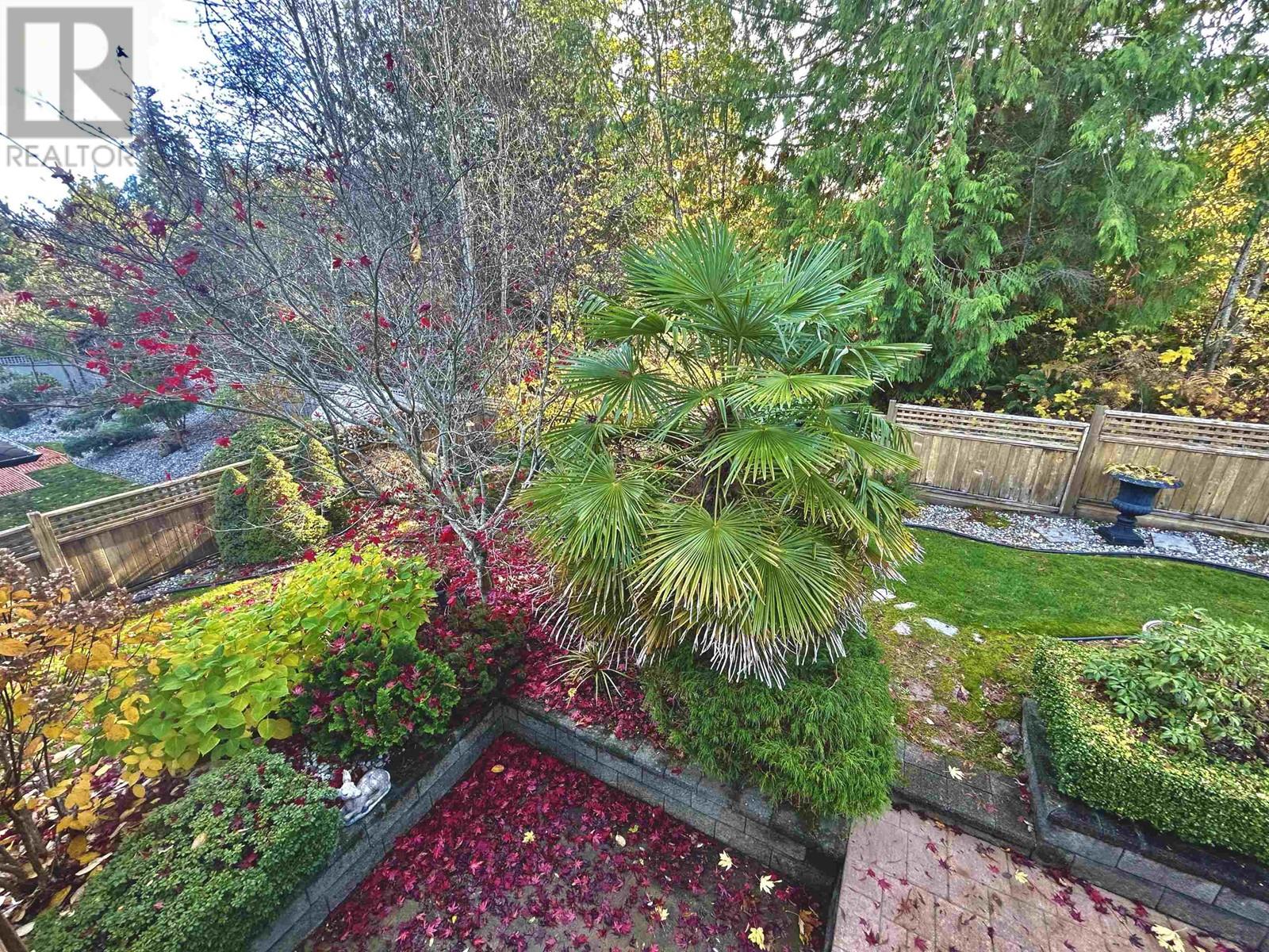 6157 Highmoor Place, Sechelt, British Columbia  V7Z 0L1 - Photo 24 - R2866313