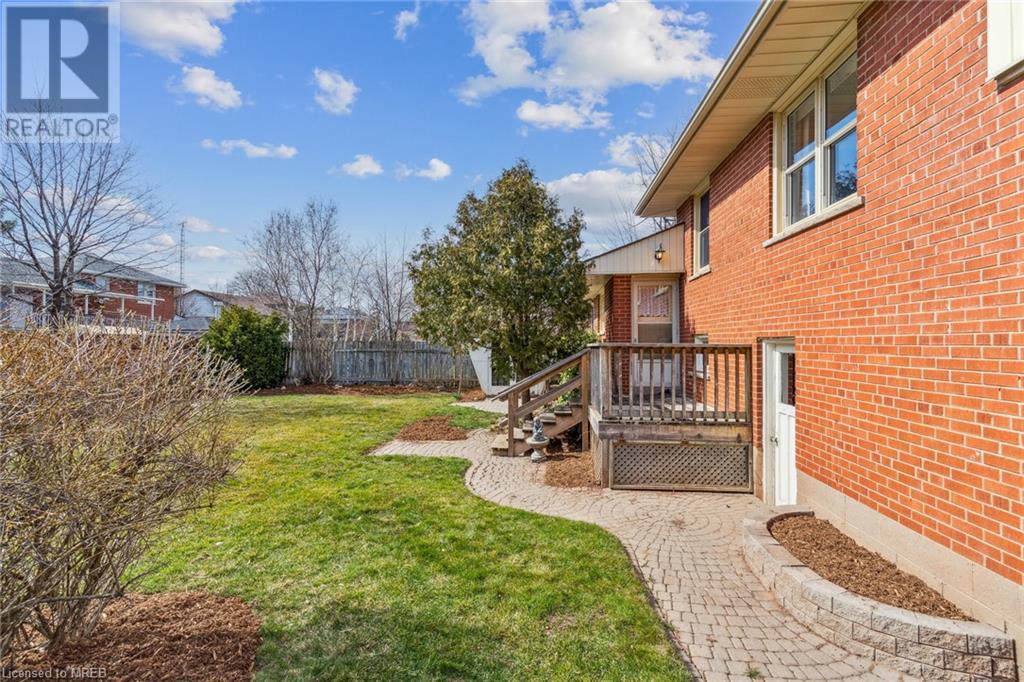 82 Roy Drive, Mississauga, Ontario  L5M 1A7 - Photo 36 - 40566041