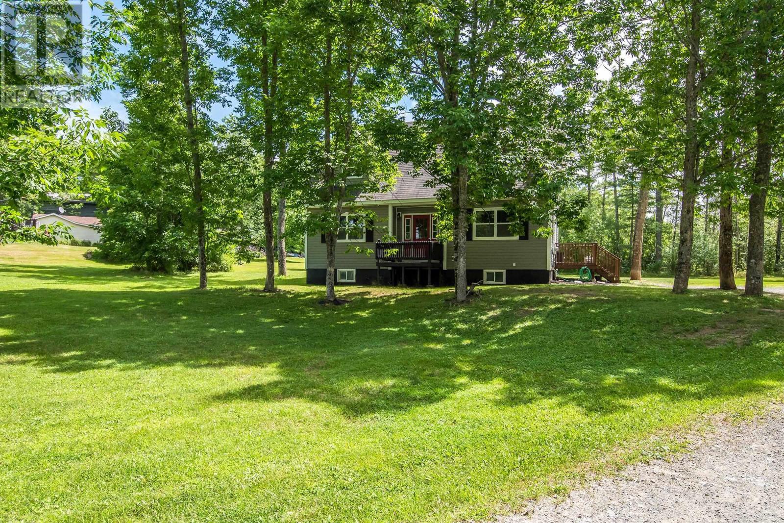 8322 Highway 14, Mckay Section, Nova Scotia  B0N 2A0 - Photo 2 - 202406156