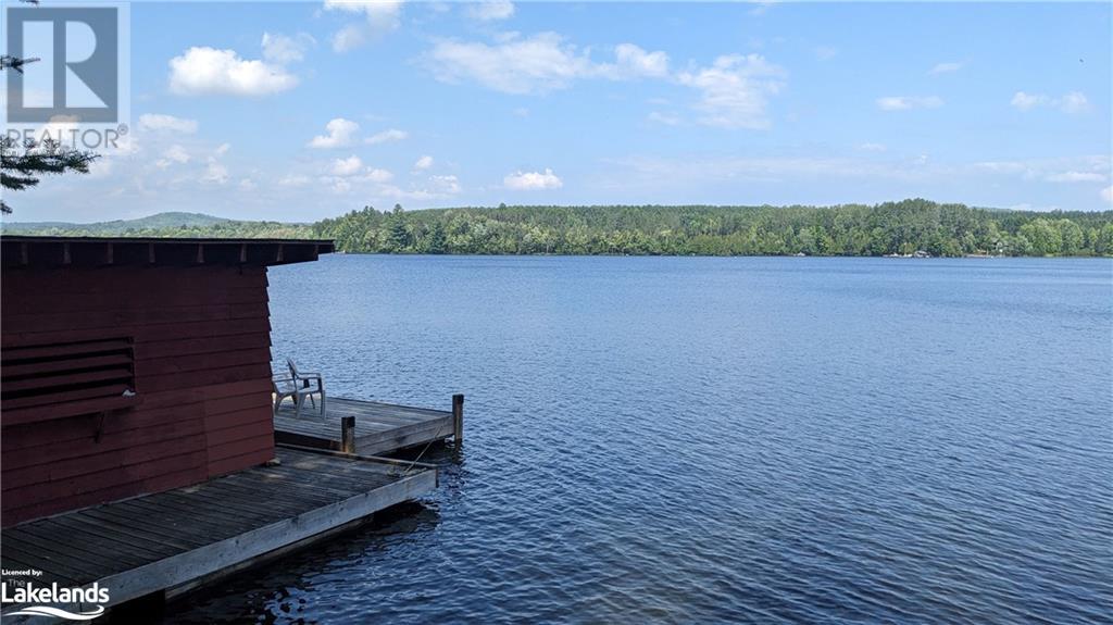 1071 Wolf Bay Road, Lake Of Bays, Ontario  P1H 2J6 - Photo 4 - 40566315
