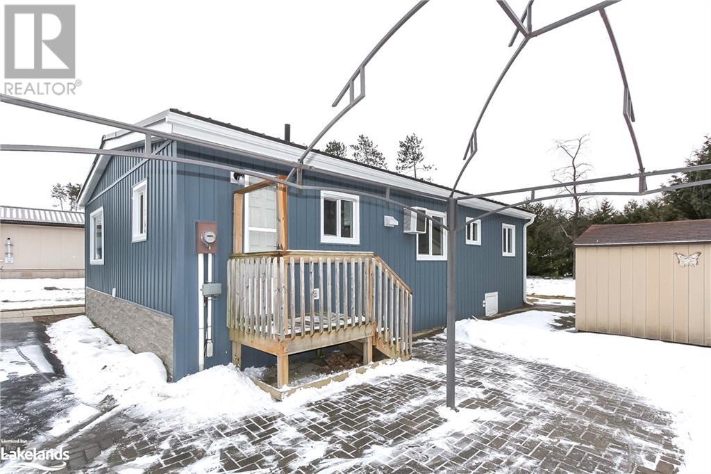 5263 Elliott Side Road Unit# 3, Tay, Ontario  L4R 4K3 - Photo 2 - 40565956