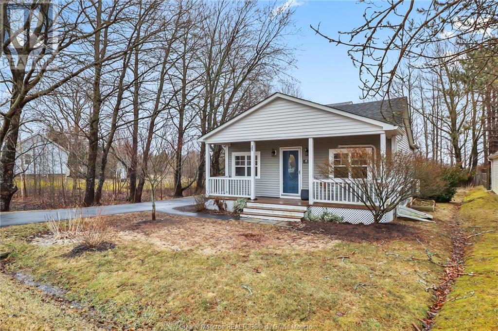 28 Richardson St, Sackville, New Brunswick  E4L 4H6 - Photo 3 - M158295