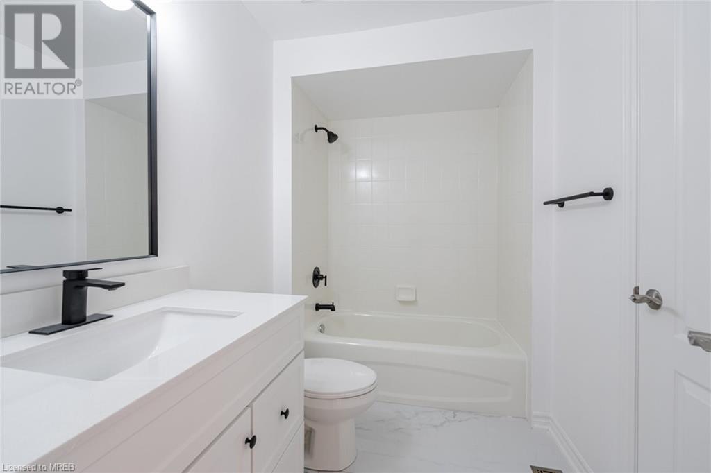 3020 Hawktail Crescent, Mississauga, Ontario  L5M 6W3 - Photo 40 - 40566488