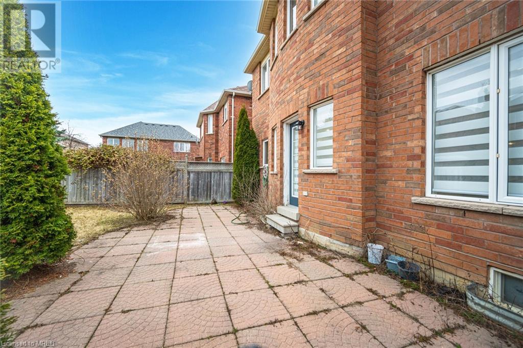 3020 Hawktail Crescent, Mississauga, Ontario  L5M 6W3 - Photo 49 - 40566488