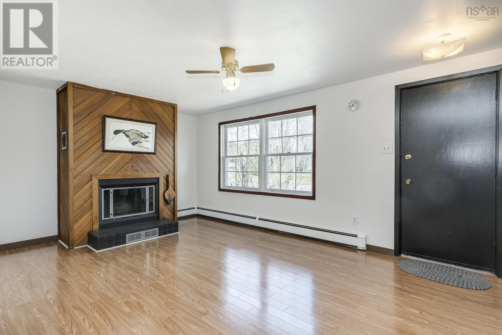 60 Alderney Drive, Enfield, Nova Scotia  B2T 1J9 - Photo 2 - 202406164