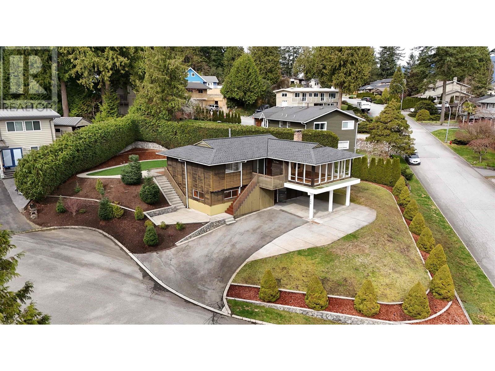466 Mcgill Drive, Port Moody, British Columbia  V3H 1T9 - Photo 1 - R2866308