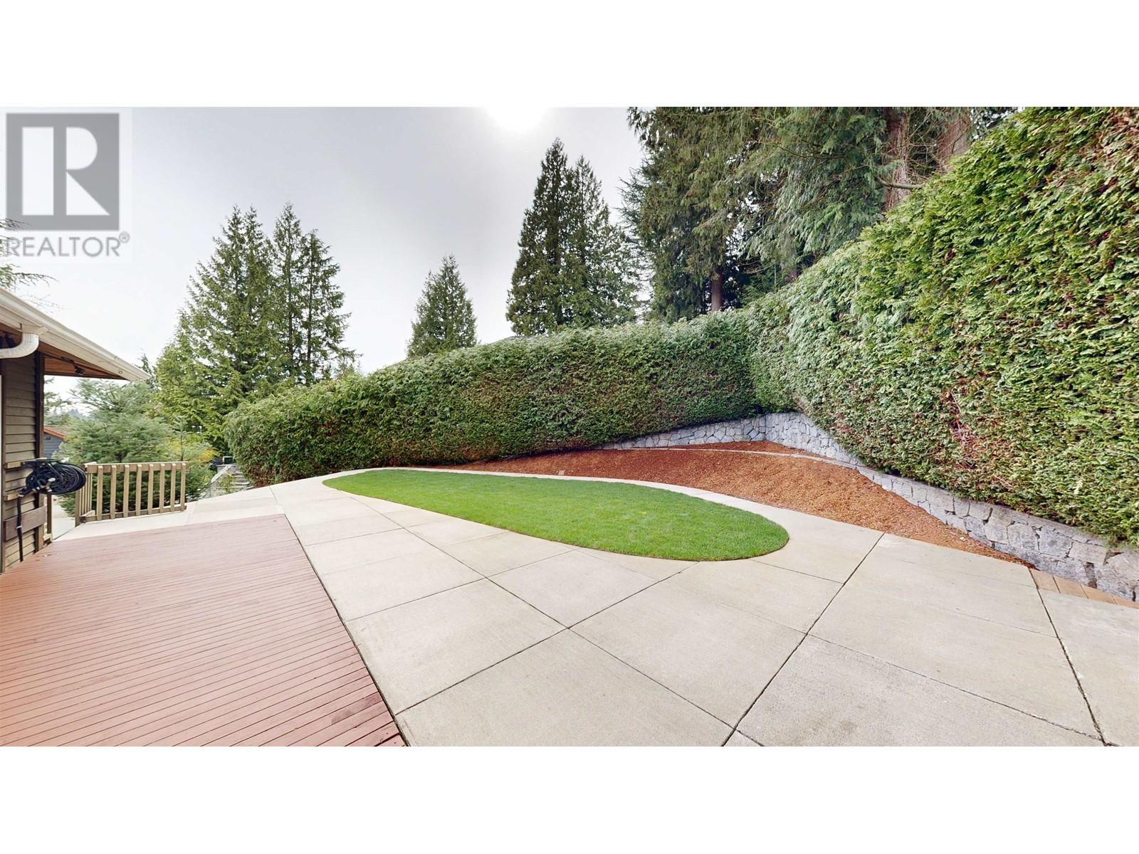 466 Mcgill Drive, Port Moody, British Columbia  V3H 1T9 - Photo 32 - R2866308