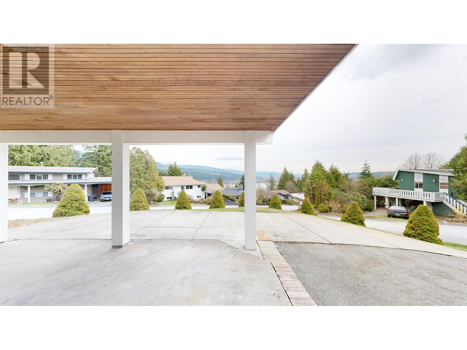 466 Mcgill Drive, Port Moody, British Columbia  V3H 1T9 - Photo 33 - R2866308