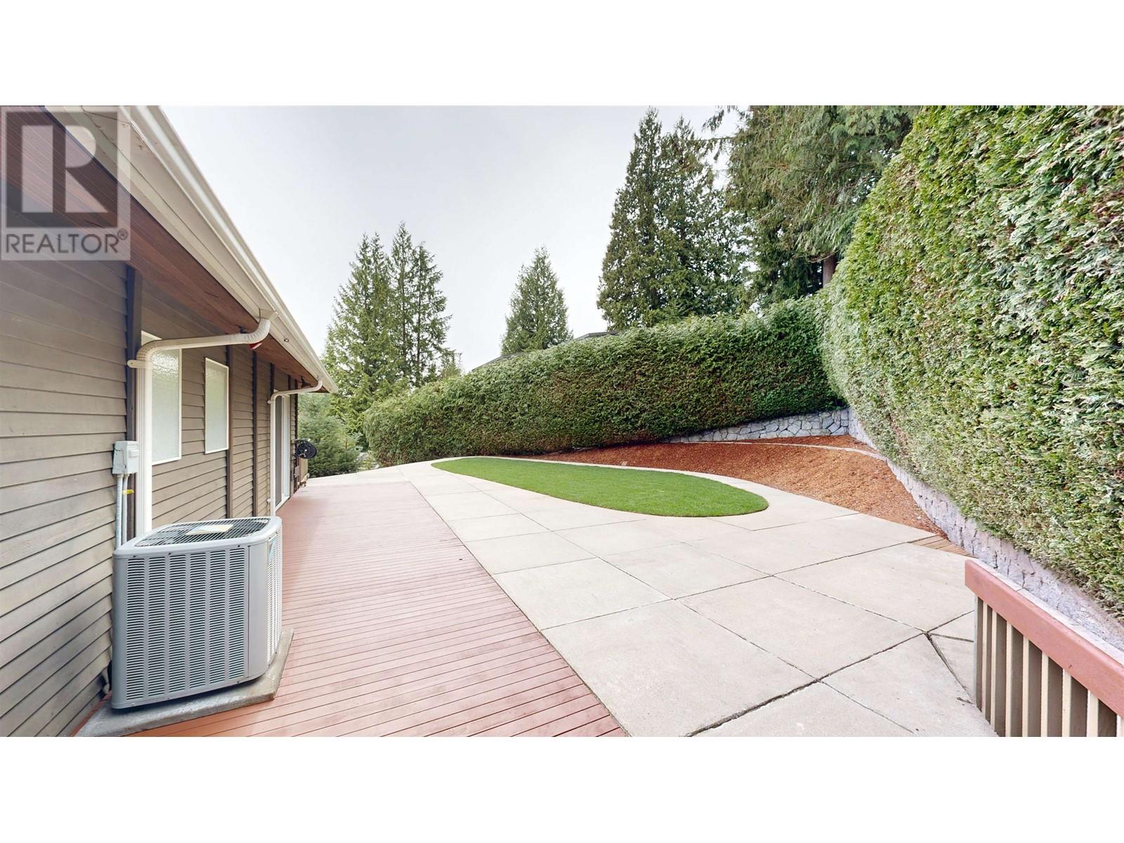 466 Mcgill Drive, Port Moody, British Columbia  V3H 1T9 - Photo 29 - R2866308