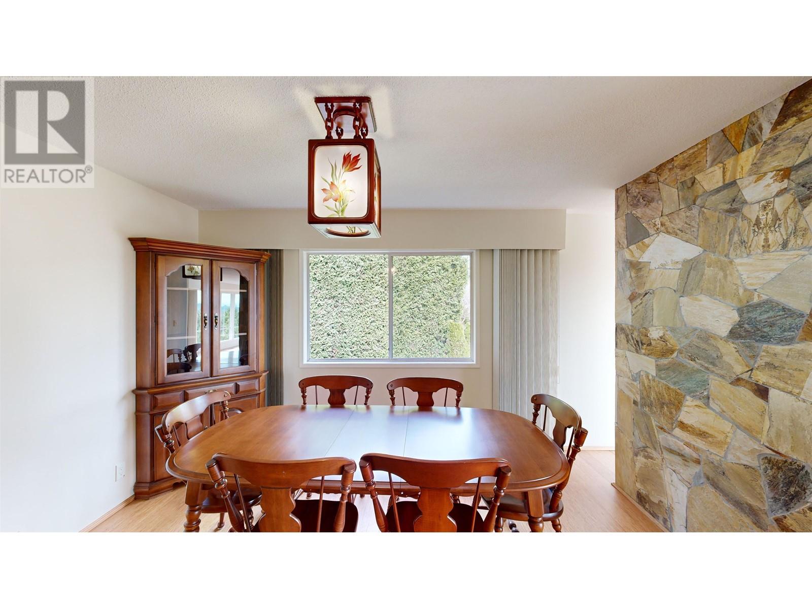 466 Mcgill Drive, Port Moody, British Columbia  V3H 1T9 - Photo 14 - R2866308