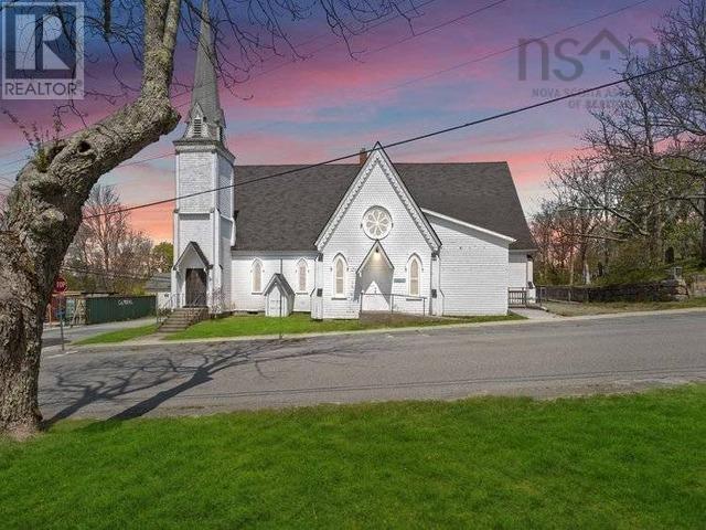 36 John Street, Shelburne, Nova Scotia  B0T 1W0 - Photo 2 - 202406137