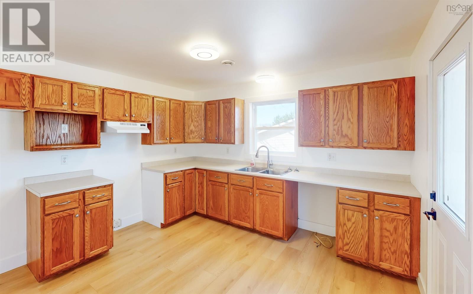 1078 Governor Court, North Kentville, Nova Scotia  B4N 4C2 - Photo 6 - 202406175