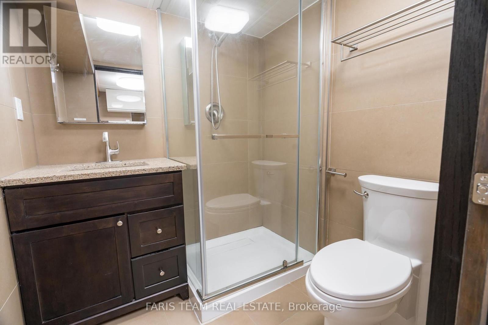8 Campfire Court, Barrie, Ontario  L4M 5G9 - Photo 24 - S8202702