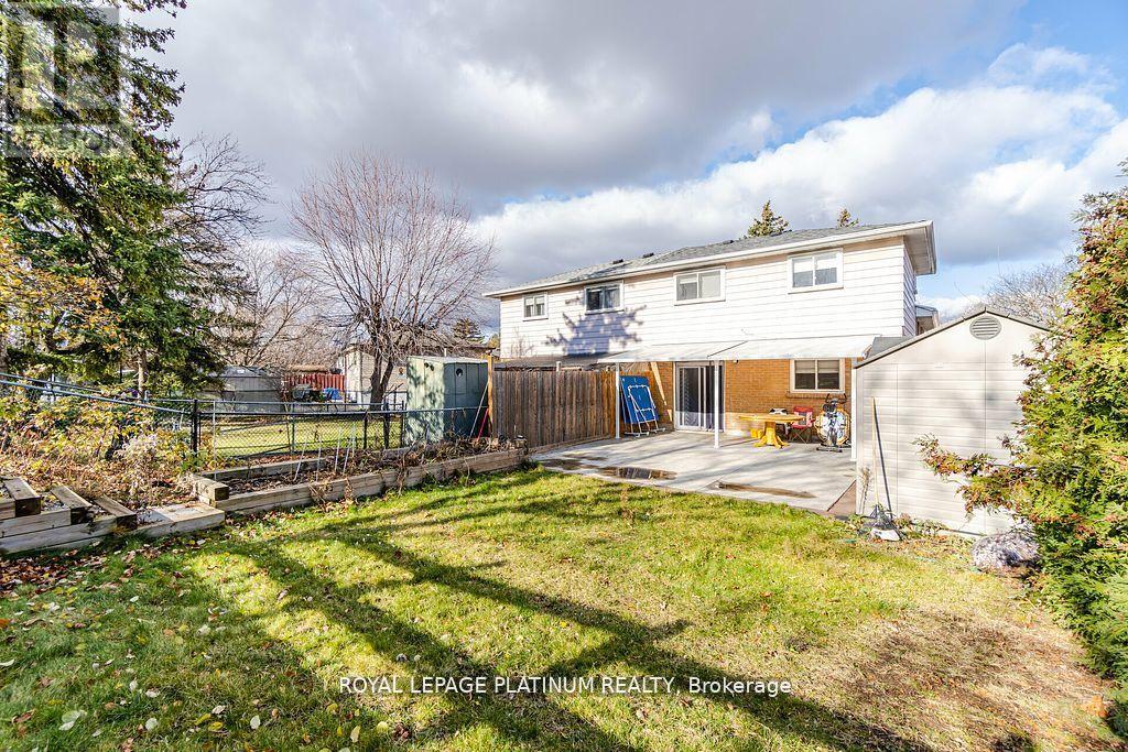 430 Ginger Dwns, Mississauga, Ontario  L5A 3A7 - Photo 20 - W8202636