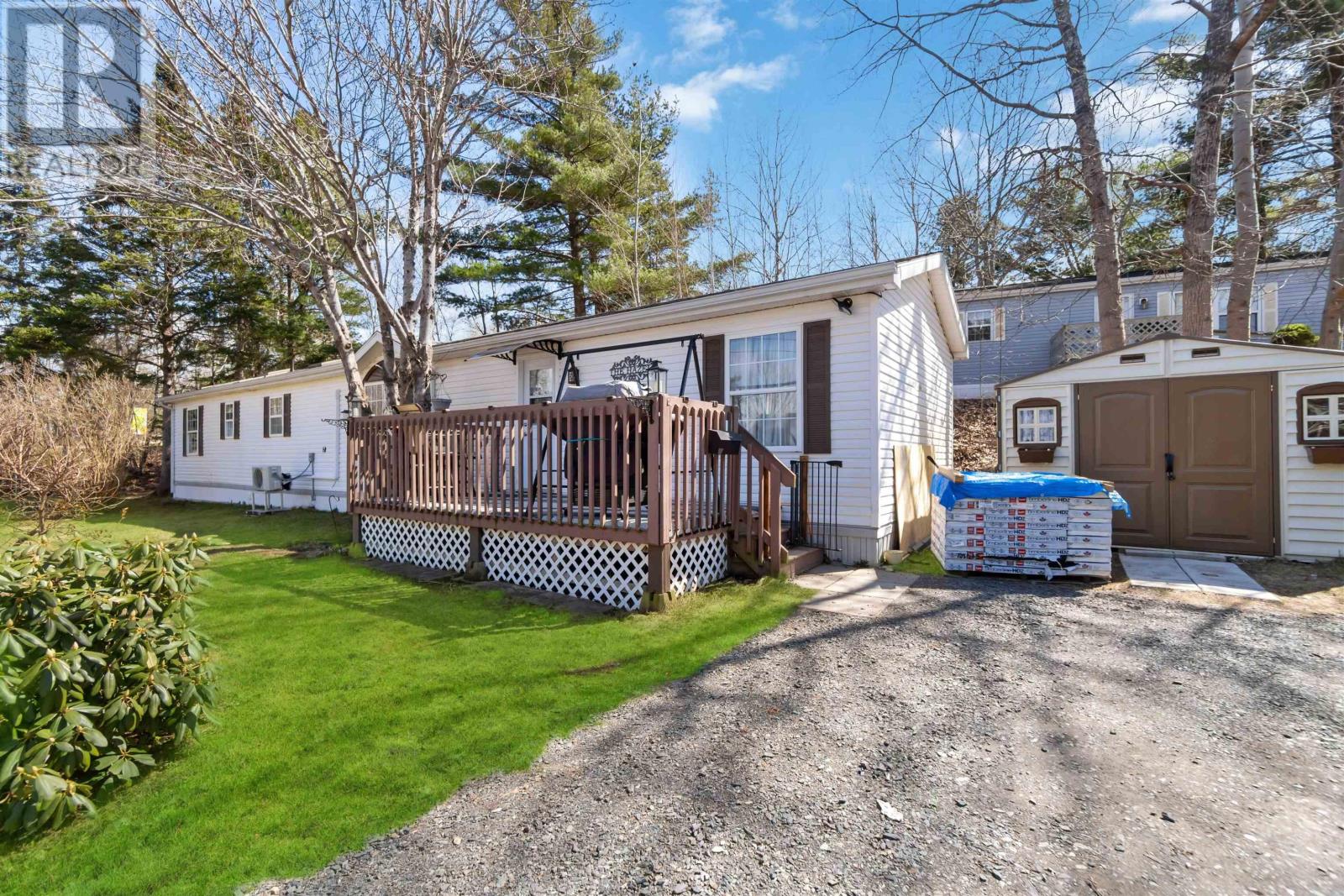 7 Crestwood Court, New Minas, Nova Scotia  B4N 5H9 - Photo 1 - 202406186