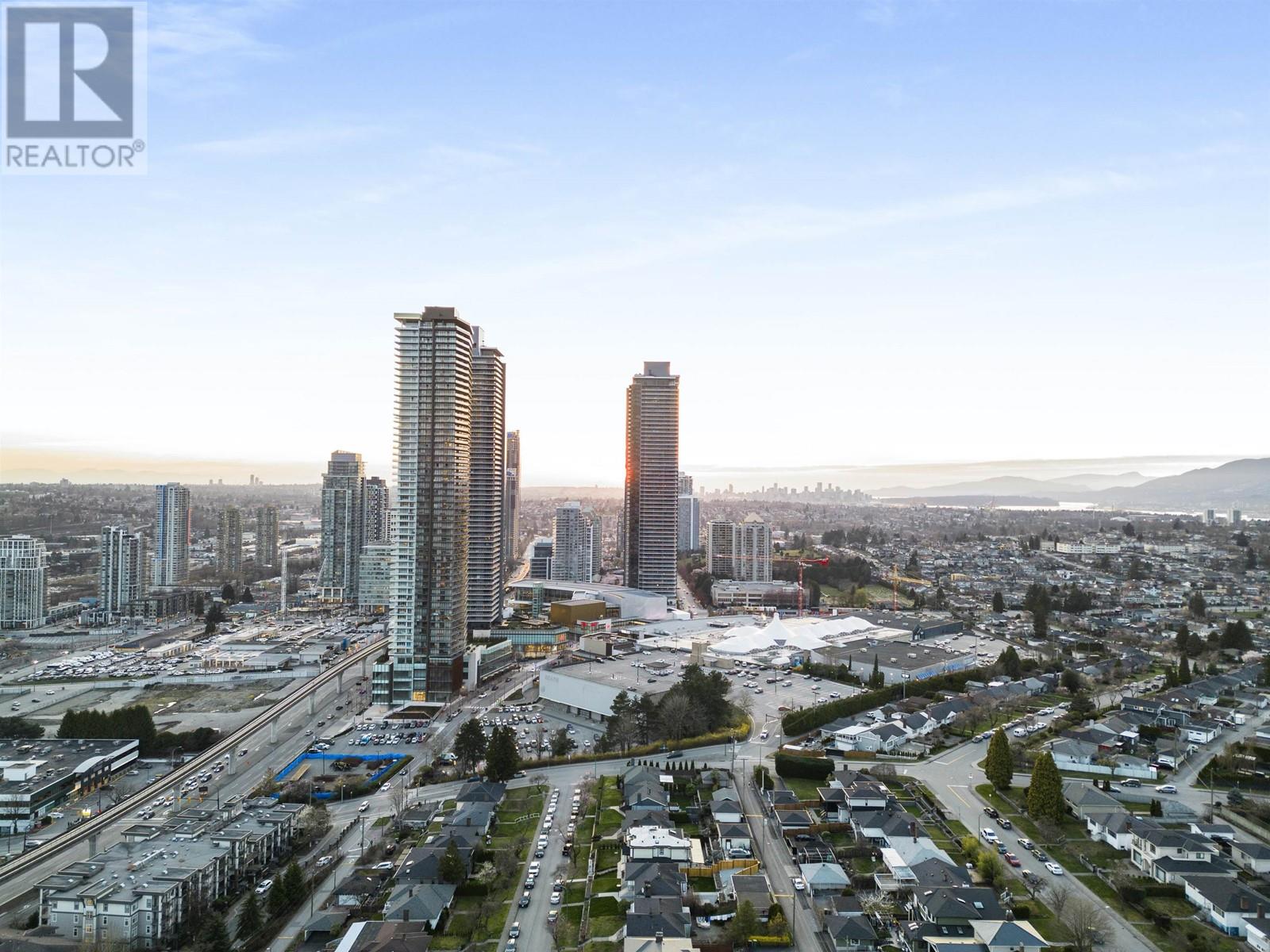 Ph3 4888 Brentwood Drive, Burnaby, British Columbia  V5C 0C6 - Photo 10 - R2866325
