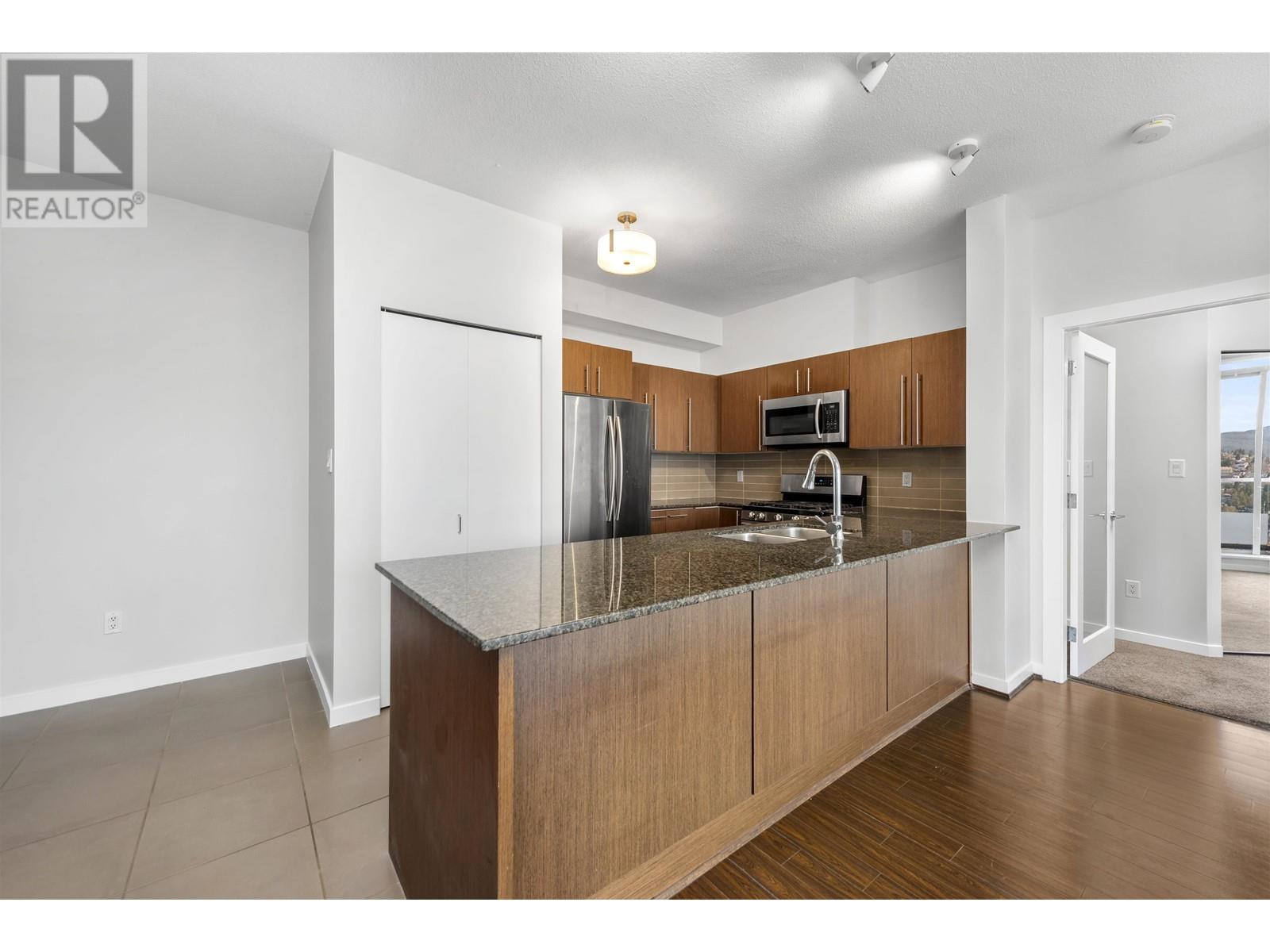 Ph3 4888 Brentwood Drive, Burnaby, British Columbia  V5C 0C6 - Photo 13 - R2866325