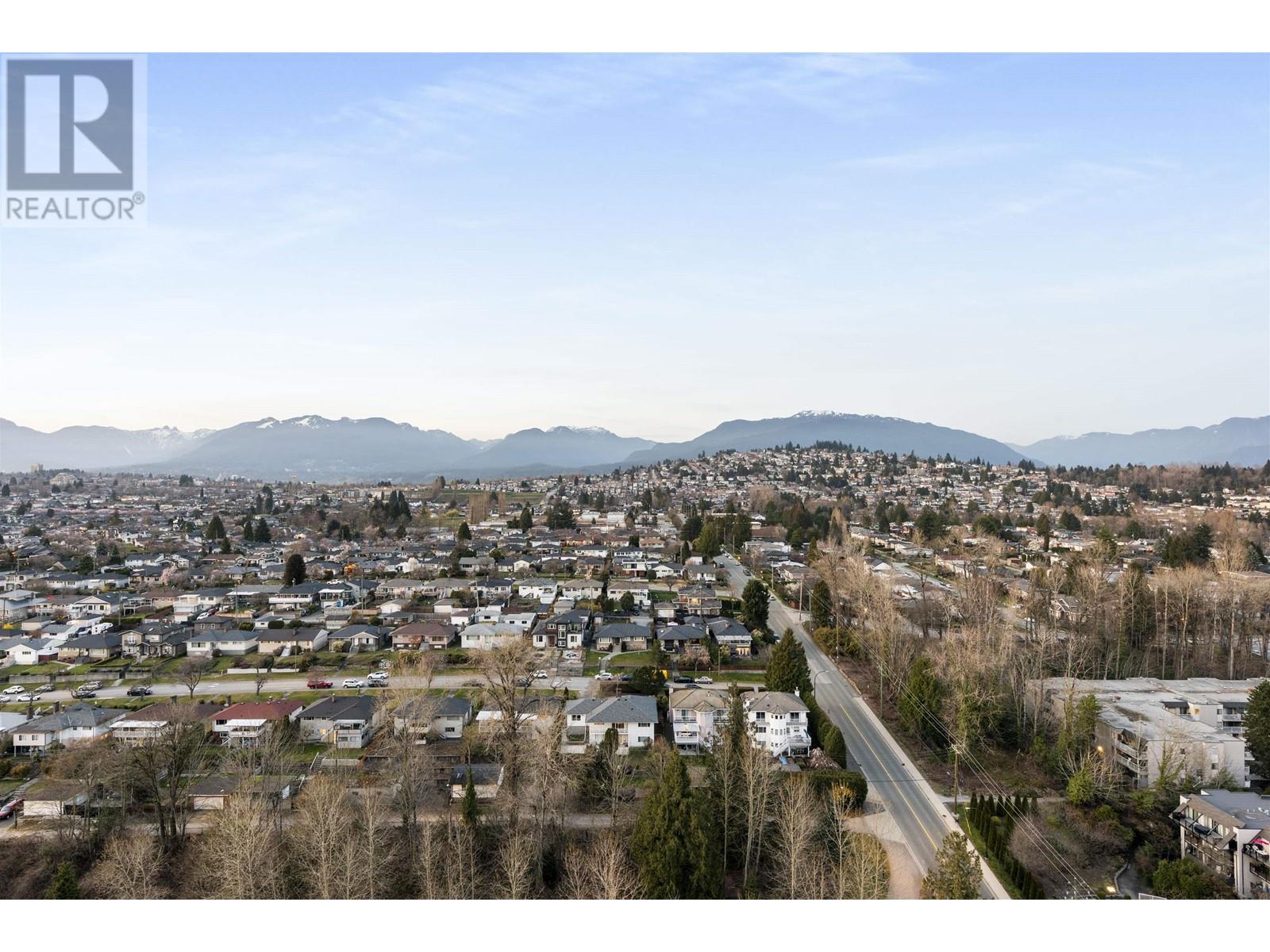Ph3 4888 Brentwood Drive, Burnaby, British Columbia  V5C 0C6 - Photo 8 - R2866325